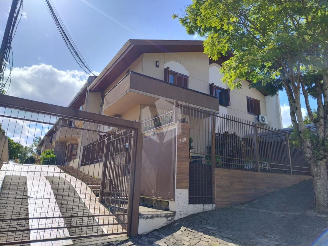 DUPLEX NO SANTO INÁCIO
